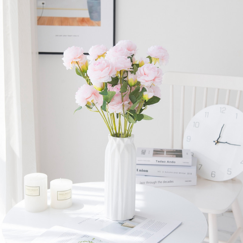 3 pead Kunstlilled Siidpojeng Jõulukaunistused Vaasid Koduaksessuaaridele Pulmadekoratiivsed Lilled Pruudikimp