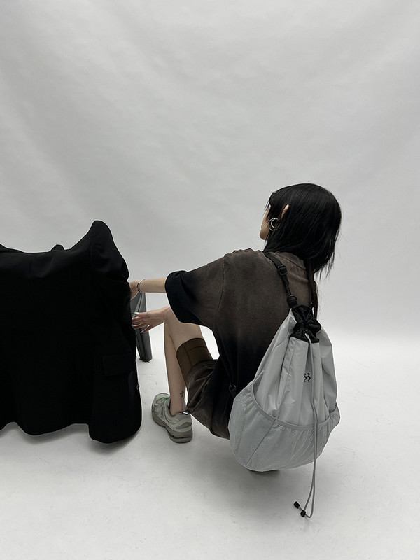 CTRLLOCK Techwear Normcore pelēka neilona viegla, liela ietilpības tīkla mugursoma sievietēm ar aukliņu kabatas skolas soma