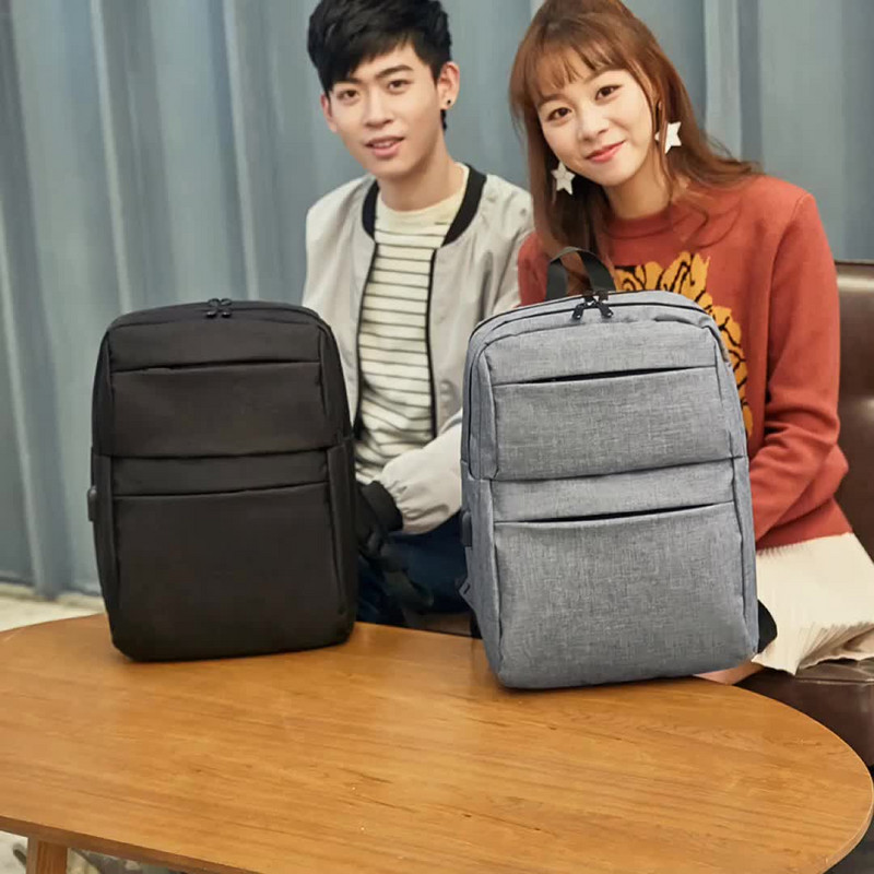 Férfi vízálló hátizsák Ultrakönnyű háti táska férfiaknak Hátizsák könyves táska Elegáns férfi hátizsák 15,6" notebook hátizsák