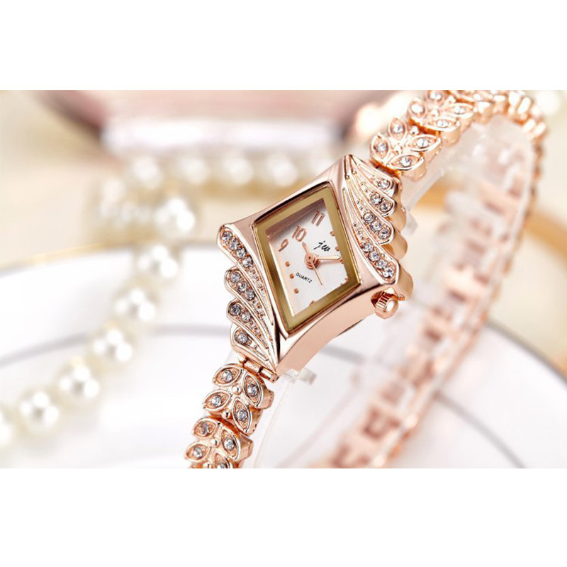2021-es divatos női karóra strasszkőből készült luxus, rozsdamentes acél kvarc női karkötővel, ruha órák, női órák