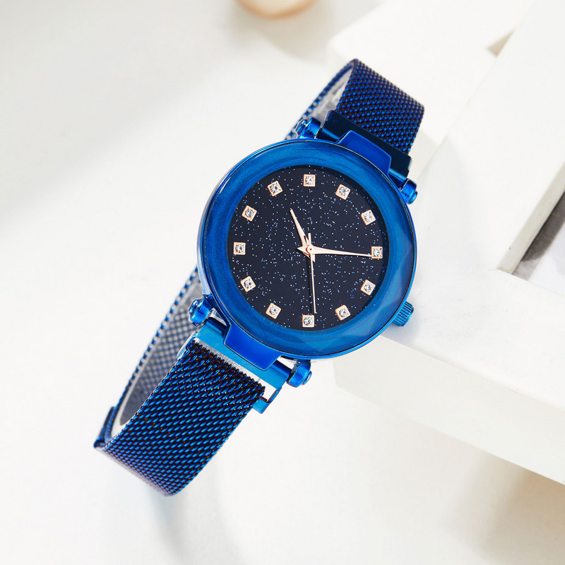 Relogio Feminino divat női csillagos égbolt órák mágneses hálós öves óra női ruha világító kvarc karóra Zegarek Damski