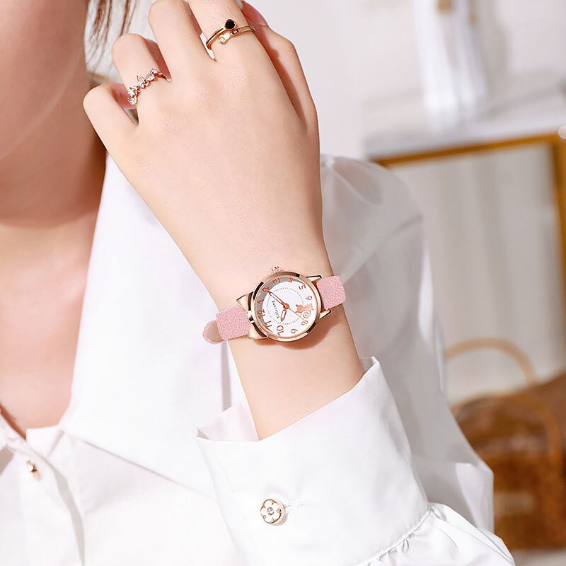 Diáklány új, aranyos divatos lányóra gyerek rajzfilm gyerekeknek kvarc elektronikus karóra egyszerű lány karóra