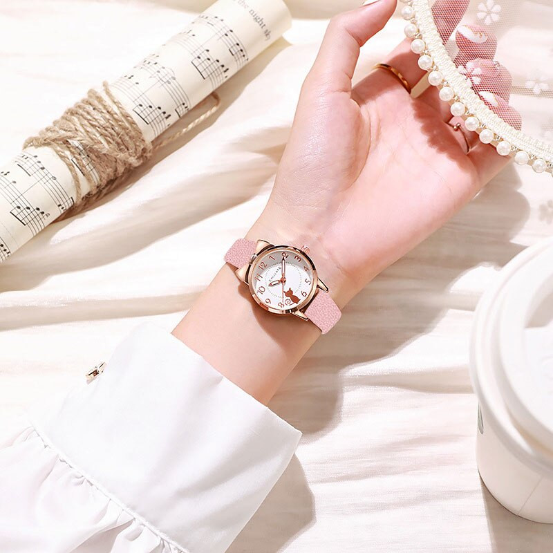 Diáklány új, aranyos divatos lányóra gyerek rajzfilm gyerekeknek kvarc elektronikus karóra egyszerű lány karóra