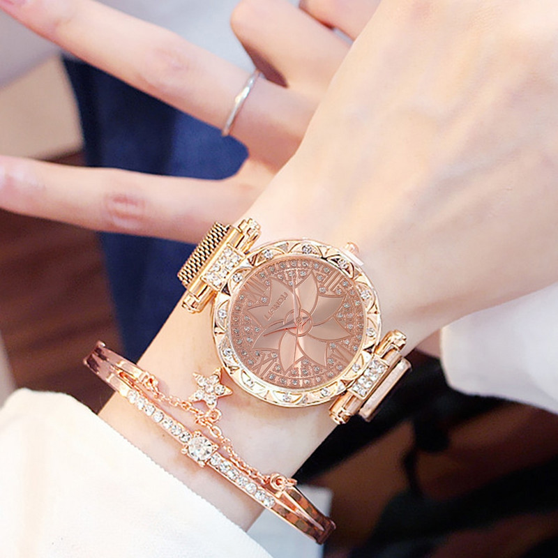 2 gab. Ziedi Sieviešu kvarca rokassprādze