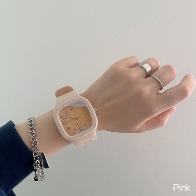 Divat négyzet alakú kvarc digitális számlap alkalmi karórák gumiszíjas Divatos óra vízálló női karóra