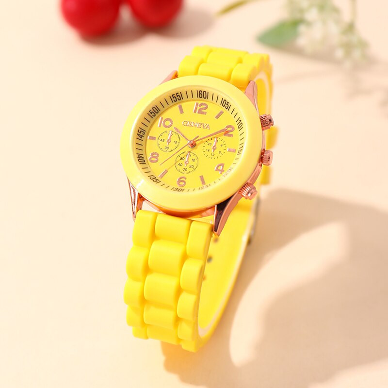 Reloj Mujer 2023 Ceasuri de modă pentru femei Ceas de rochie de lux elegant de damă Ceas de cuarț din gel de silicon galben Relogio Feminino