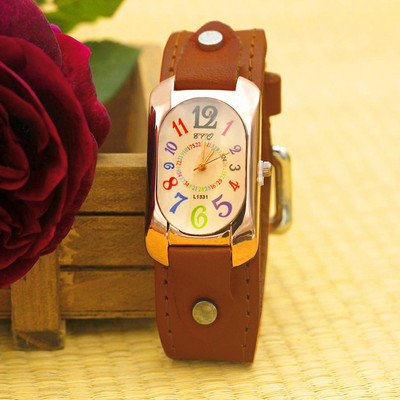Shsby Curea din piele de vacă Ceas digital dreptunghiular de culoare Ceasuri cu brățară pentru femei Ceas cu quartz din bronz pentru femei Ceas de agrement pentru studenți
