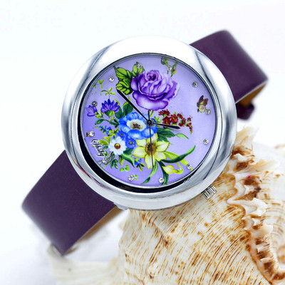 Shsby brand cvijeća Satovi s kožnim remenom Ženski sat odijevanja Modni djevojački Ležerni kvarcni sat Ženski kvarcni sat sa kamenčićima poklon