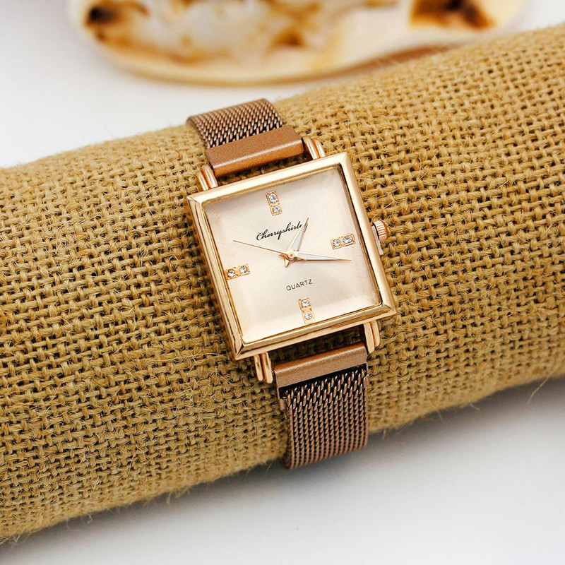 Női ékszerek Mágneses hálós öv órák Négyzet alakú kvarc karkötő óra Női csillagos égbolt óra Luxus női ruha karórák