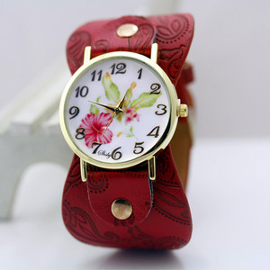 shsby Új érkezés Nyomtatott bőr karkötő karóra Széles sávos ruhaóra virágokkal Divat Női alkalmi óra ajándék lányoknak