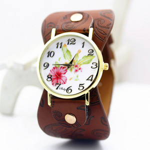 shsby Új érkezés Nyomtatott bőr karkötő karóra Széles sávos ruhaóra virágokkal Divat Női alkalmi óra ajándék lányoknak
