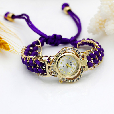 Γυναικείο ρολόι με χρυσό φόρεμα Loving Heart Νέο γυναικείο πλεκτό ρολόι χειρός Χρώμα αστραφτερό ρολόι από ύφασμα στρας Γλυκό κοριτσίστικο ρολόι