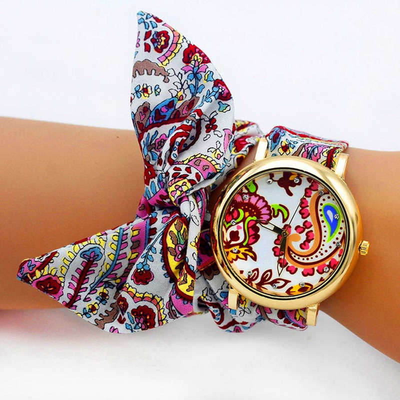 Shsby Brand Fashion Rose Gold Floral υφασμάτινη ζώνη Δημιουργικό λουλούδι ρολόι καρπού Casual γυναικεία ρολόγια χαλαζία Δώρο Relogio Feminino