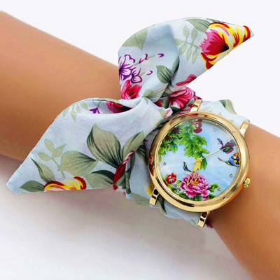 Shsby 2020 Női karórák Divatos virágos ruha női órák virág karkötő óra ruha karóra Luxus Relogio Feminino