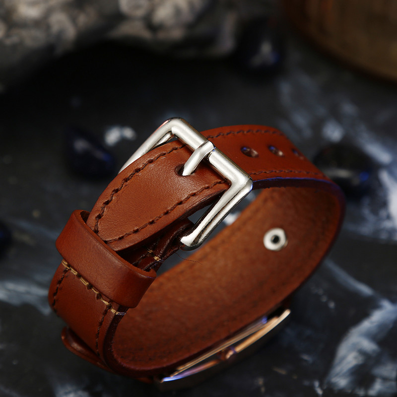 Rooma vabaaja naiste ruut käekell lehma nahast rihmaga kell naiste kleit kvartskristallist käekell paarid käevõru kellad