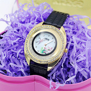 Shsby Νέο Δερμάτινο Χαλαζία Ρολόι χειρός Μόδα Rhinestone Rolling Beads Χρυσά Γυναικεία Ρολόγια Flower Butterfly Γυναικείο φόρεμα Ρολόι