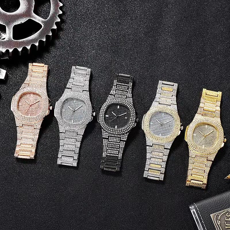 Kiváló minőségű luxus luxus divat csúcskategóriás Sky Star Teljes gyémánt acél öv Női kvarc óra Diáklány Üzleti sportóra retro