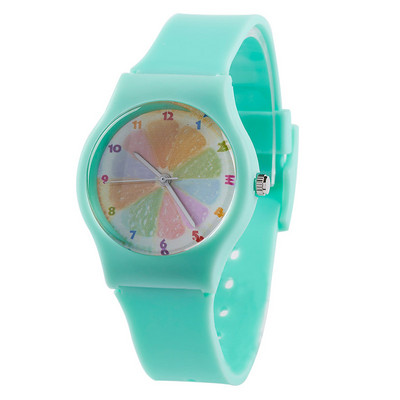 Krāsains oranžas ciparnīcas sieviešu ūdensizturīgs sporta želejas pulkstenis. Vienkārši sieviešu caurspīdīgi pulksteņi sieviešu meitenēm