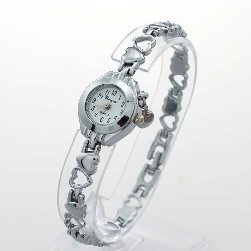 Pandantiv inimă de brand Rotund Moda Damă Femei Fete Cadouri Aur Argint Brățară Curea Rochie Ceas de mână Quartz Baterie inclusă O52