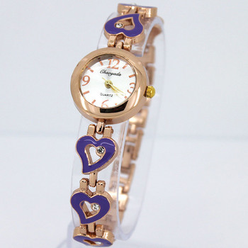 Δημοφιλές σχέδιο κρύσταλλο καρδιάς μόδας Γυναικείο λουρί από κράμα χαλαζία αθλητικά διαμάντια Ρολόι χειρός Νέο βραχιόλι ρολόι ρολόι