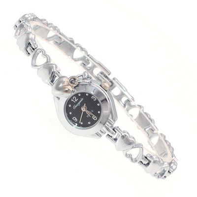 Női karóra Nemesebb divat Alkalmi ostya design Kerek számlapos karkötő óra Mujor kvarc karóra női relojes O52