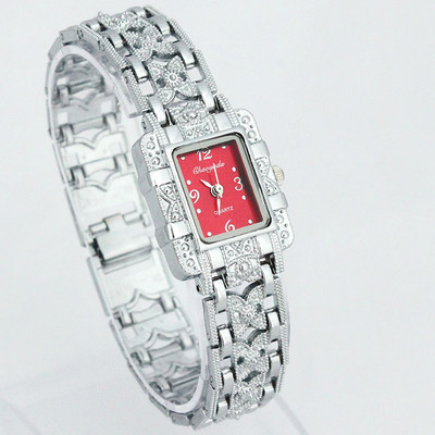 Moteriški laikrodžiai Stačiakampis ciferblatas Sidabrinis nerūdijančio plieno krištoliniai laikrodžiai Madingi kvarcas moterims Moteriški reljefai Karštas Išpardavimas Relojes