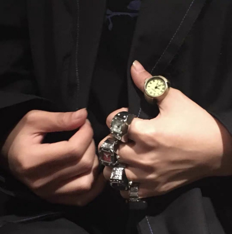 Vintage Rings Punk elastsed venivad kvartsist kellasõrmused naistele, meestele 2023, uus individuaalne hip-hop paari aksessuaarid