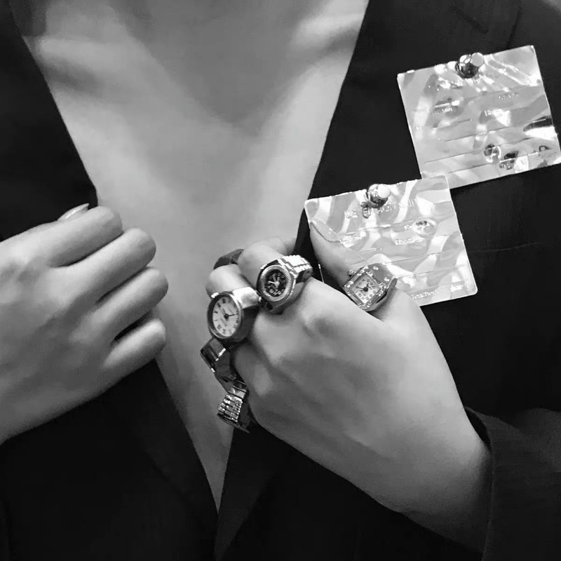 Vintage Rings Punk elastsed venivad kvartsist kellasõrmused naistele, meestele 2023, uus individuaalne hip-hop paari aksessuaarid