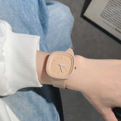 Minimālisms Luksusa sieviešu pulksteņi Luksusa kvadrātveida ciparnīcas ādas siksniņa sieviešu pulkstenis Jauns kvarca pulkstenis pāru rokas pulksteņiem Montre Femme