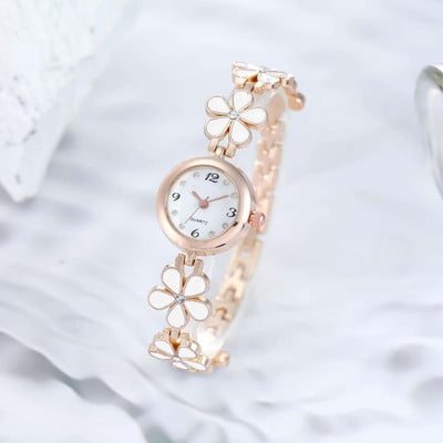 2023 Ceas de damă Lucky Flower Design Mini Quartz Stil feminin Floare Proaspătă Mic Daisy Bratara Student Ceas pentru femei