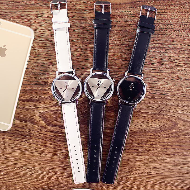 Γυναικείο Ρολόι Γυναικείο Χαλαζία Καρπού Μοντέρνο ΝΕΑ πολυτελή μόδα Μοναδικό δώρο με τριγωνικό καντράν με κούφια για γυναικεία ρολόγια