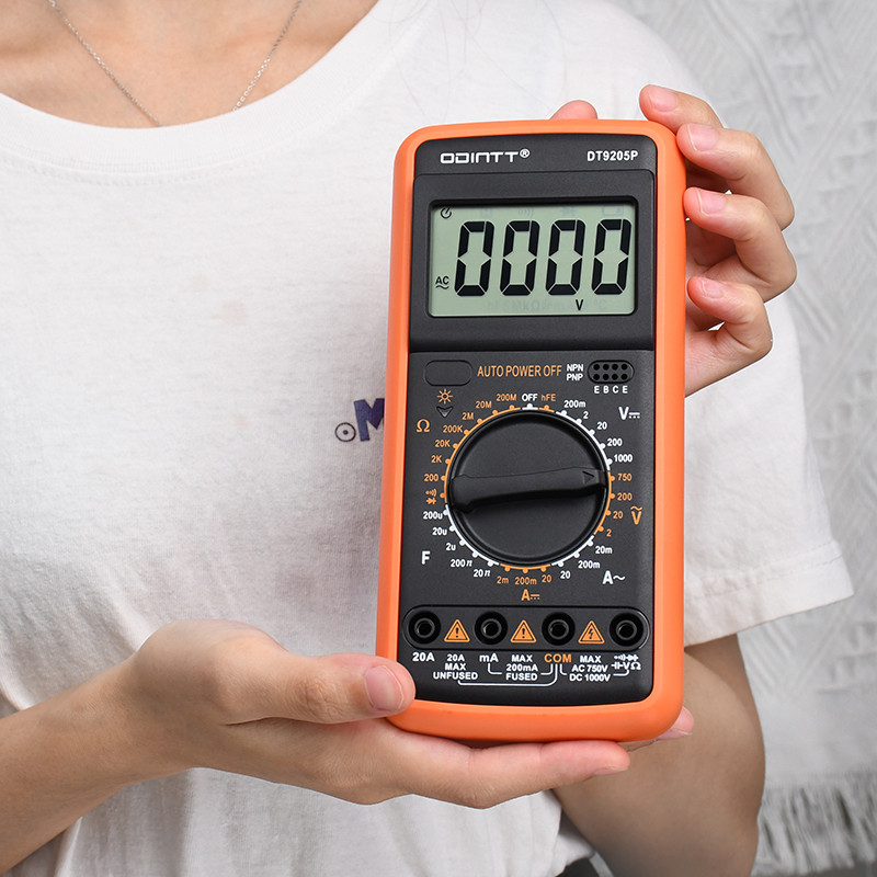 Professzionális digitális multiméter hFE dióda zümmögő AC DC feszültség Áram kondenzátor teszter Elektromos szerszámok 1000V 20A DMM mérő