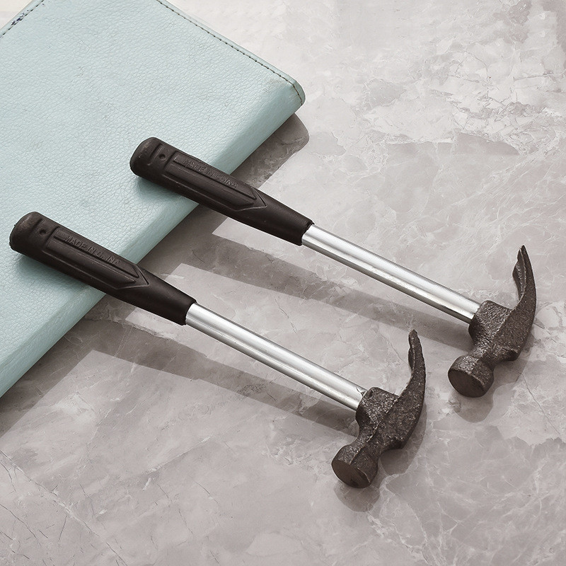 1 tk Mini küünishaamer küüntehaamer, mida kasutatakse puidutöötlemiseks naelte jaoks Väikeste metallist haamerkellade parandamiseks pere hädaabitööriist