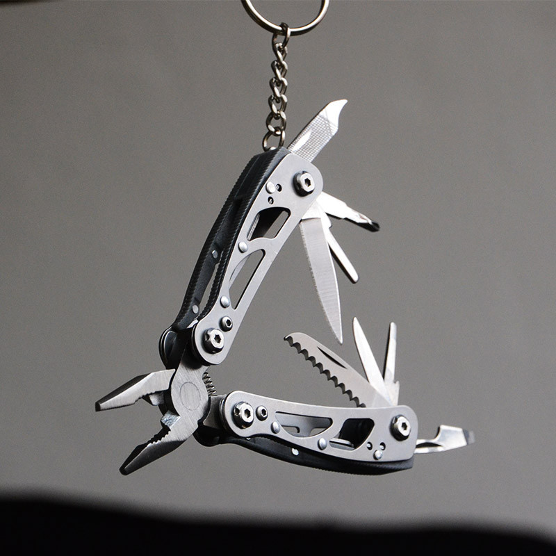 Alati za preživljavanje na kampiranju na otvorenom Višenamenski alat Taktička kliješta Svestrani popravak Sklopivi odvijač Vojna EDC oprema od nehrđajućeg čelika