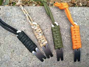 Ръчно изработена подготовка за чадъри EDC къмпинг мини джобна версия лост от неръждаема стомана Crank-formed Scraper Winder Nail Keychain