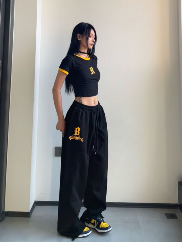 HOUZHOU Hippie Y2K zilas skriešanas sporta bikses Sieviešu Kpop Streetwear Lielizmēra melnas sporta bikses Sieviešu gotikas baggy Jogger bikses