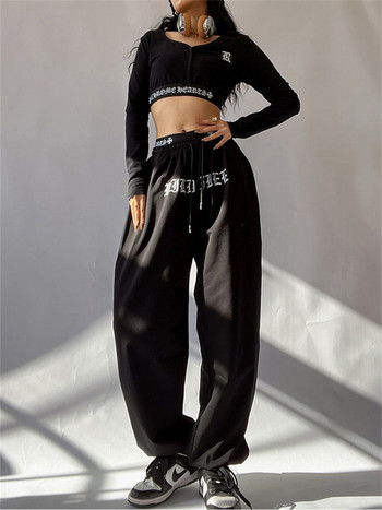 QWEEK Cyber Y2K Μαύρο Joggers Φούτερ Γυναικεία Gothic Streetwear Πανκ Φαρδιά Πόδι Αθλητικά Παντελόνια Υπερμεγέθη γράμματα εκτύπωσης Emo