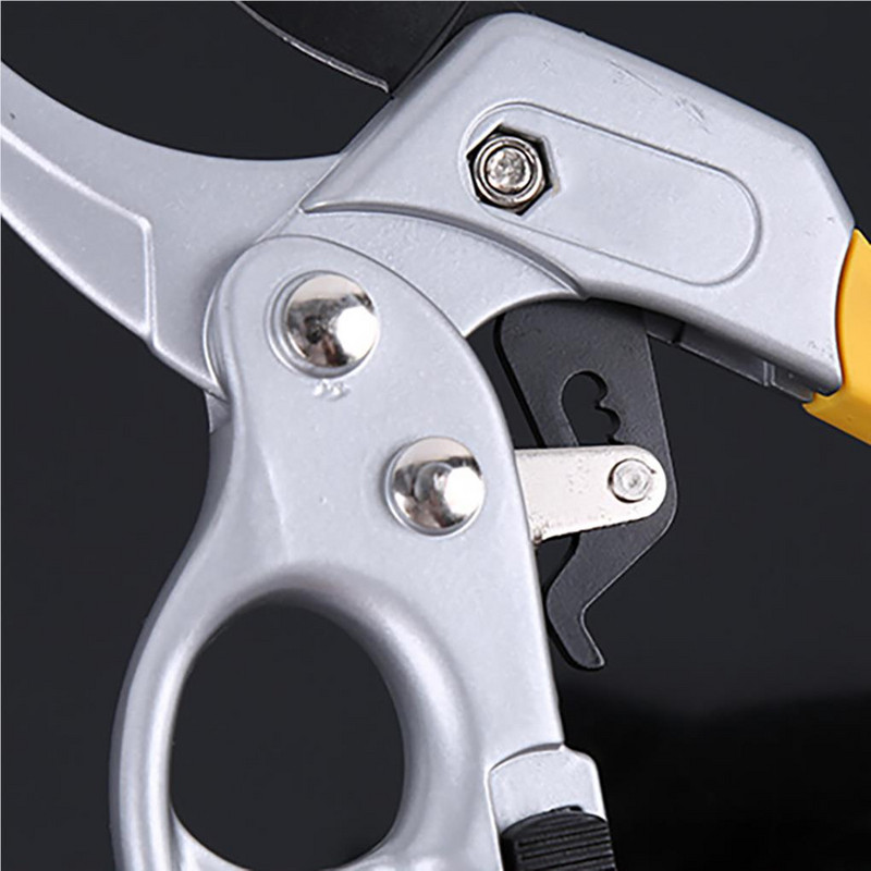 Genėjimo žirklės Sodo šakelė Genėjimo mašinėlė Sodo žirklės Žirklės Žoliapjovės