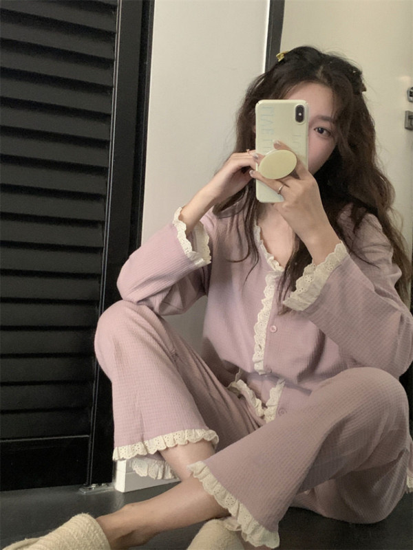 Pidžaamakomplektid Naiste V-kaelusega stiilne lapitehnika Lihtne armas Preppy Style Ins Koolitüdruku taskud Disain Sügisene Korea versioon Lounge