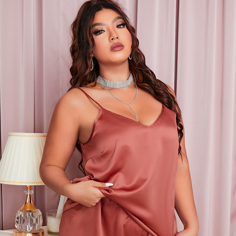 Nagy méretű női ruházat női pizsama selyem nadrágtartó hálóruha Női otthoni ruházat csipke pizsama szett Sexy Deep V otthoni viselet