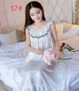 Naiste varrukateta šifoonist öökleit suures suuruses naiste seksikas satiinist siidist öösärk Naiste pitsiline koduriietus magamiskott B-5329