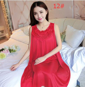 Naiste varrukateta šifoonist öökleit suures suuruses naiste seksikas satiinist siidist öösärk Naiste pitsiline koduriietus magamiskott B-5329