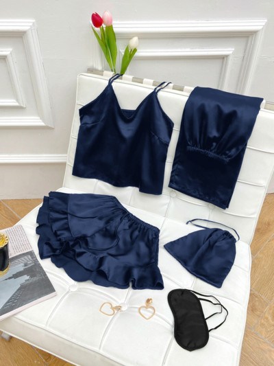 Satenska pidžama s prednjim rubom na vezanje i maskom za oči