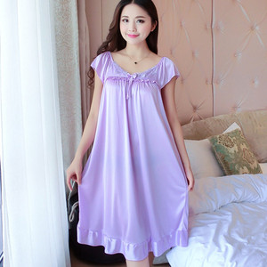 Žensko donje rublje, kućni ogrtač, seksi spavaćica, klasična spavaćica, spavaćica s volanima, spavaćica za vjenčanje, spavaćica za tuširanje, vruće iskušenje