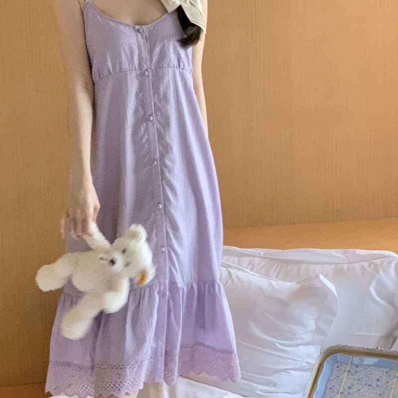 Purpursarkani guļamkrekli Sieviešu vasaras maigi, eleganti izstrādāti seksīgi guļamtērpi Populāri elpojoši, maigi, saldi, estētiski brīvā laika pavadīšanas līdzekļi.