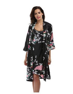 2019. aasta naiste hommikumantli- ja hommikumantlikomplektid Seksikad pitsilised Sleep Lounge Pijama pikkade varrukatega naiste ööriided Hommikumantel, rinnapatjadega öökleit