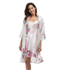 2019. aasta naiste hommikumantli- ja hommikumantlikomplektid Seksikad pitsilised Sleep Lounge Pijama pikkade varrukatega naiste ööriided Hommikumantel, rinnapatjadega öökleit