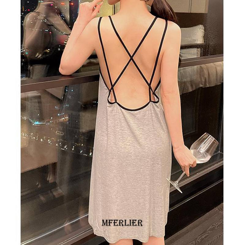 Suur suurus 5XL 150kg Suvine naistepesu seljata ööriided, imiteerivad spagette öökleit Koduriided naistele