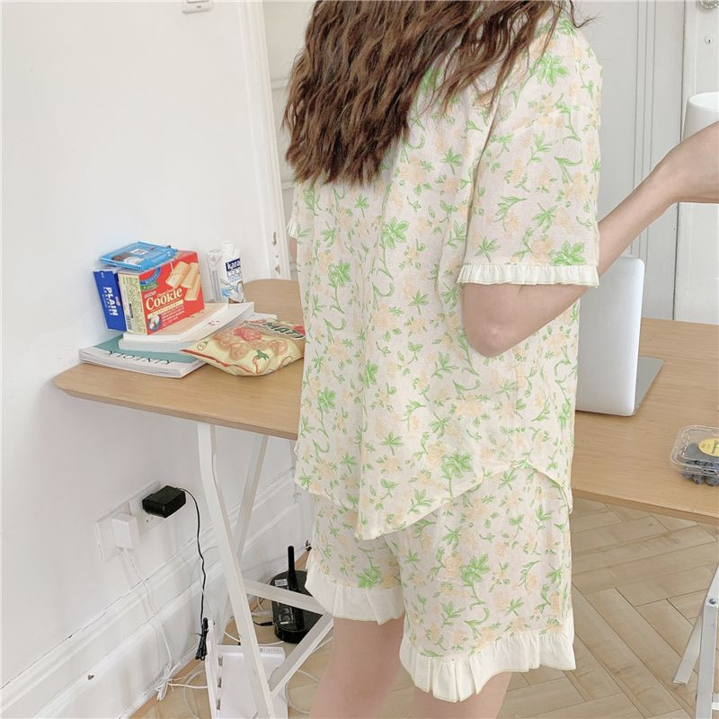 Pizsama garnitúrák lehajtható gallér rövid ujjú női nyári virágmintás vékony póló rövidnadrág Divatos női 2db öltöny pizsama elegáns