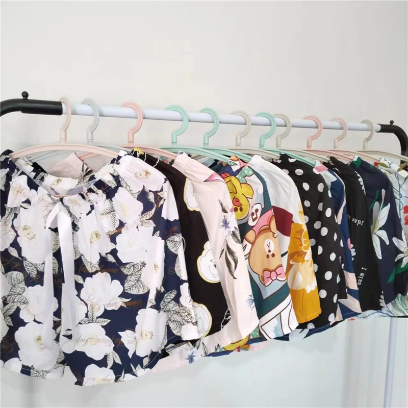 2023. gada vasaras sieviešu pidžamas šorti Kokvilnas un ziedu apdrukas šorti, brīvi pludmales apakšai mājas bikses Ērti atpūtas šorti.